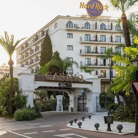 Urbanizacion Privada * Marbella